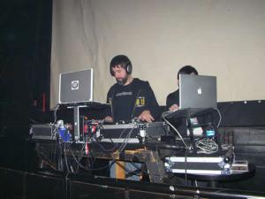 djs_flash1