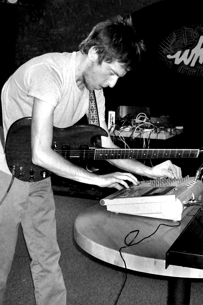 Andrew Broder live at the Whole